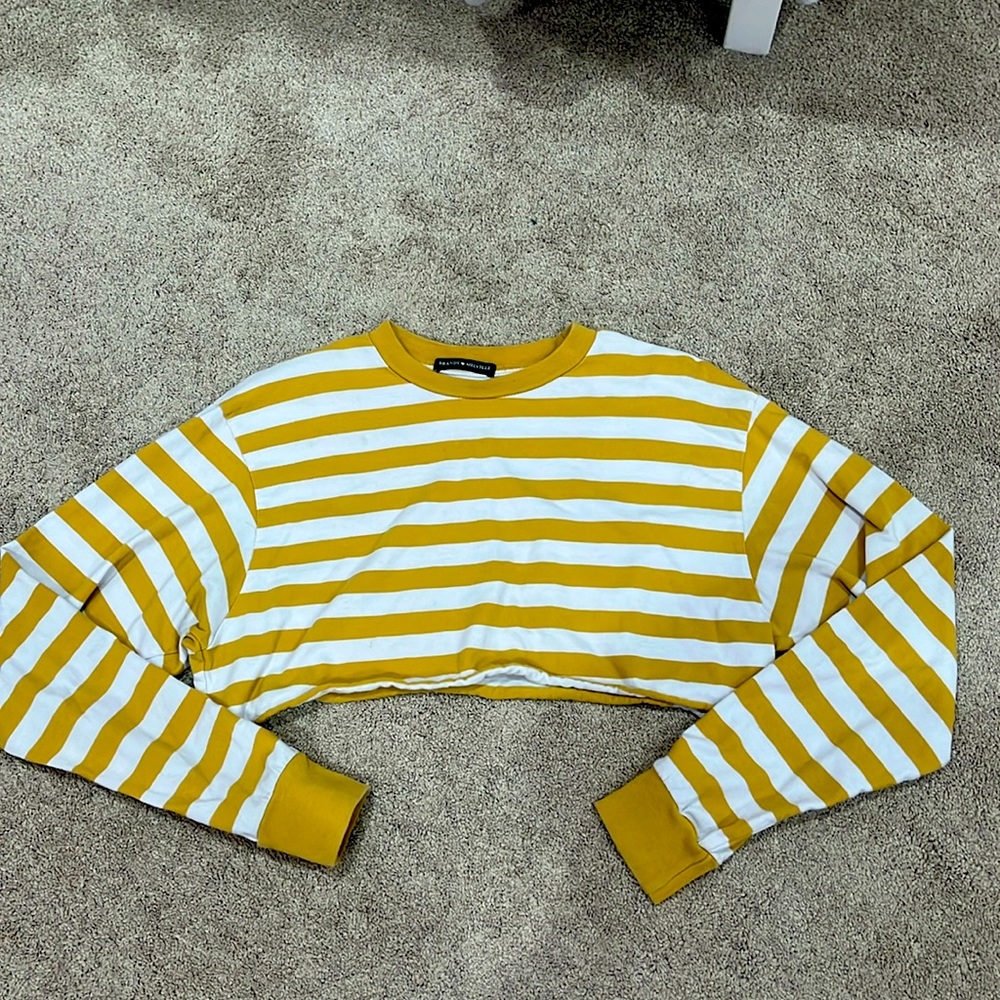 Brandy Melville white and yellow striped cropped long sleeve.